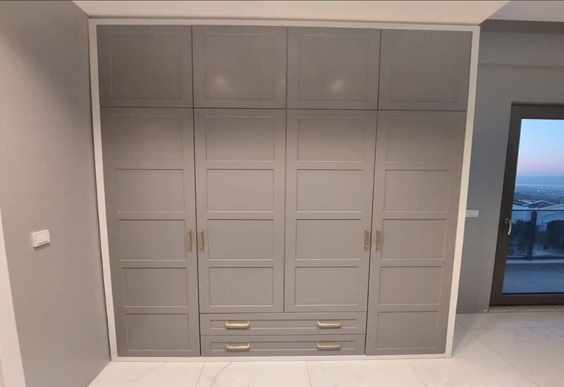 Wardrobetmrwoodwa